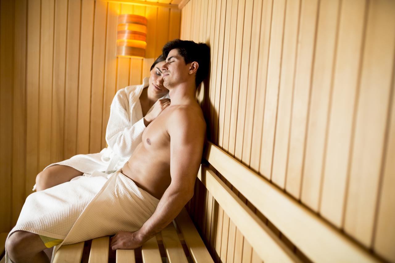 Le Torri Del Garda Familyspa Resort 托里德尔贝纳科 外观 照片